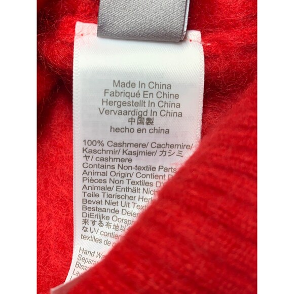 J.Crew Brushed Cashmere Cropped Cardigan Sweater Size M Holiday Red Button front - Picture 8 of 9